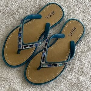 Mix it blue jeweled rubber flip flops